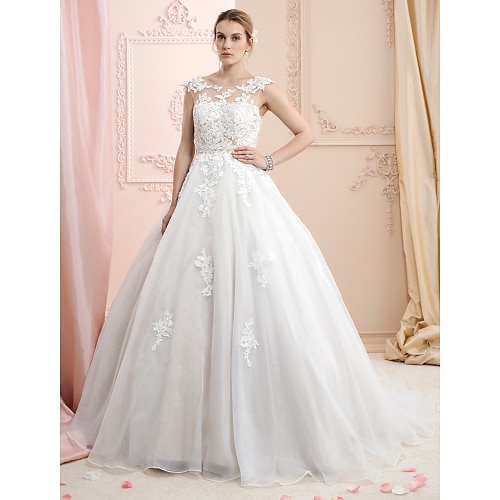 

Ball Gown Wedding Dresses Bateau Neck Court Train Lace Organza Cap Sleeve Country Romantic Sexy Illusion Detail Plus Size Backless with Appliques 2022