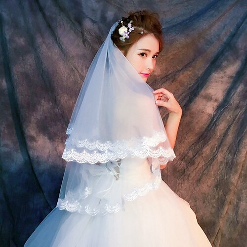 

One-tier Bohemian Style Wedding Veil Fingertip Veils with Ruched POLY / Classic