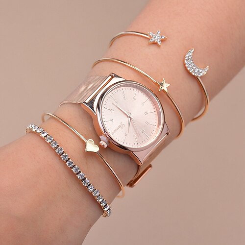 

4pcs Women's Cubic Zirconia Bracelet Bangles Cuff Bracelet Tennis Bracelet Layered Heart Star Crescent Moon Ladies Luxury Trendy Rhinestone Bracelet Jewelry Silver / Gold For Street Gift Daily Bar