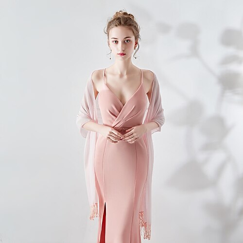 

Sleeveless Shawls / Scarves Satin Chiffon Wedding / Party / Evening Women's Wrap / Women's Scarves With Tassel / Embroidery