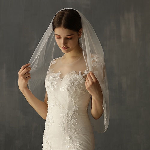 

One-tier Stylish Wedding Veil Elbow Veils with Fringe Tulle / Angel cut / Waterfall