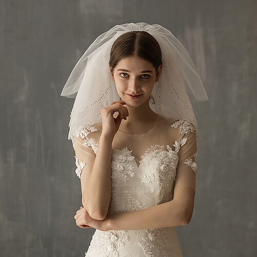 

Six-tier Diamond / Rhinestone Decorated Case Wedding Veil Shoulder Veils with Crystals / Rhinestones Tulle