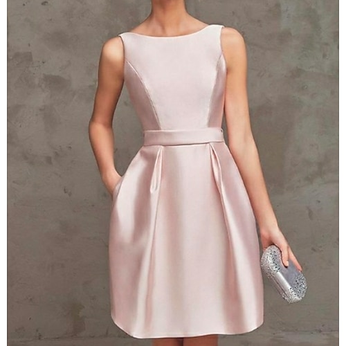 

A-Line Minimalist Graduation Cocktail Party Birthday Dress Boat Neck V Back Sleeveless Short / Mini Satin with Pleats 2022