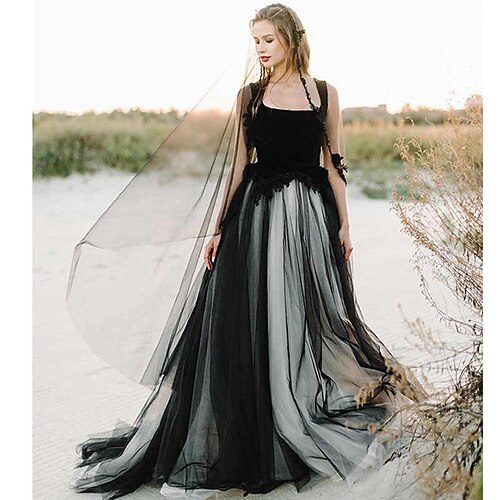 

A-Line Wedding Dresses Scoop Neck Court Train Lace Tulle Regular Straps Black Modern with Appliques 2022