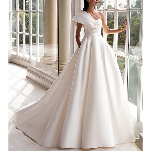 

Fidanzamento Da cerimonia Abiti da sposa Strascico a terra Linea-A Manica corta Monospalla Raso Con Bottoni Con ruche 2023 Abiti da sposa