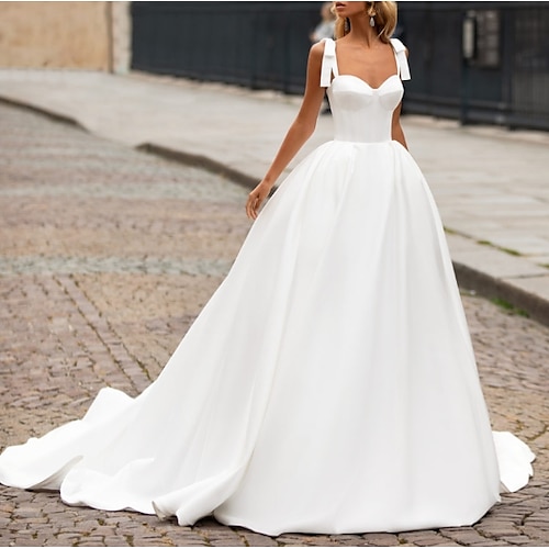 

A-Line Wedding Dresses Sweetheart Neckline Sweep / Brush Train Satin Spaghetti Strap Plus Size with Bow(s) 2022