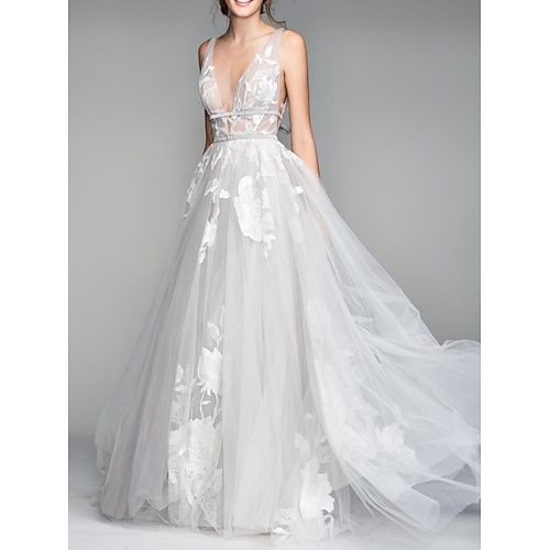 

A-Line Wedding Dresses V Neck Floor Length Tulle Sleeveless Casual Plus Size with Draping 2022