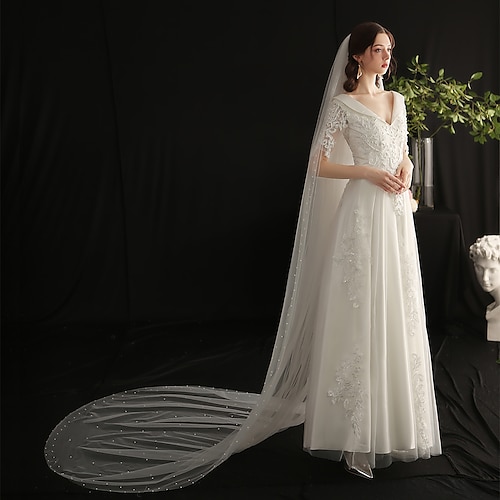 

Two-tier Elegant & Luxurious Wedding Veil Cathedral Veils with Faux Pearl Tulle