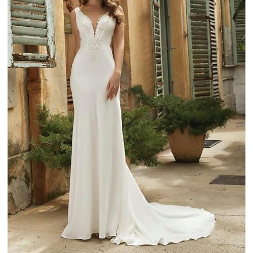 

Mermaid / Trumpet Wedding Dresses V Neck Sweep / Brush Train Satin Long Sleeve Country Plus Size with Pearls Embroidery 2022