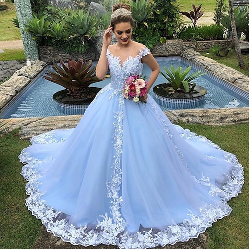 

Ball Gown Wedding Dresses V Neck Court Train Lace Cap Sleeve Country Plus Size with Appliques 2022