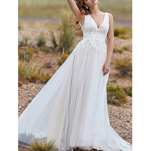 

A-Line Wedding Dresses V Neck Sweep / Brush Train Lace Tulle Sleeveless Vintage Sexy Wedding Dress in Color Backless with Pleats Embroidery Appliques 2022