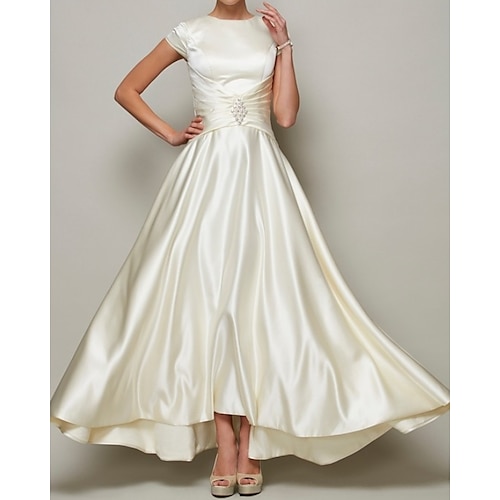 

A-Line Mother of the Bride Dress Elegant Jewel Neck Floor Length Satin Sleeveless with Pleats Beading 2022