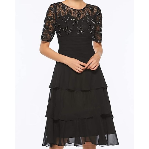 

A-Line Mother of the Bride Dress Elegant Jewel Neck Knee Length Chiffon Lace Short Sleeve with Embroidery Cascading Ruffles 2022