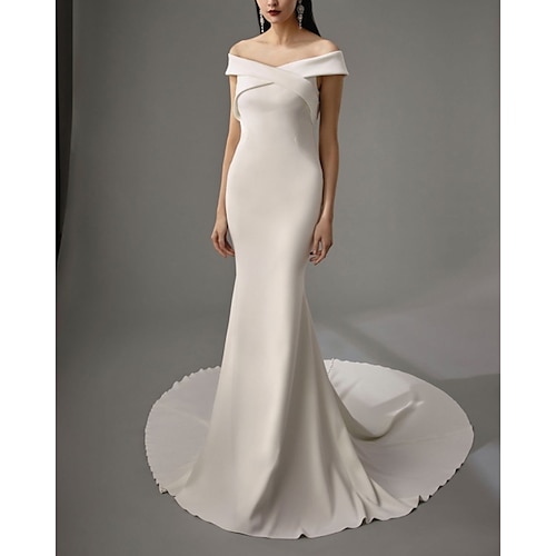 

Sheath / Column Wedding Dresses Off Shoulder Chapel Train Stretch Satin Sleeveless Sexy Wedding Dress in Color with Appliques 2022