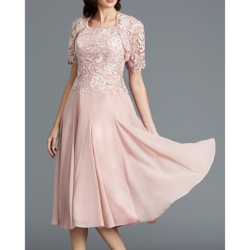 

Two Piece A-Line Mother of the Bride Dress Elegant Jewel Neck Knee Length Chiffon Lace Short Sleeve with Pleats Embroidery 2022