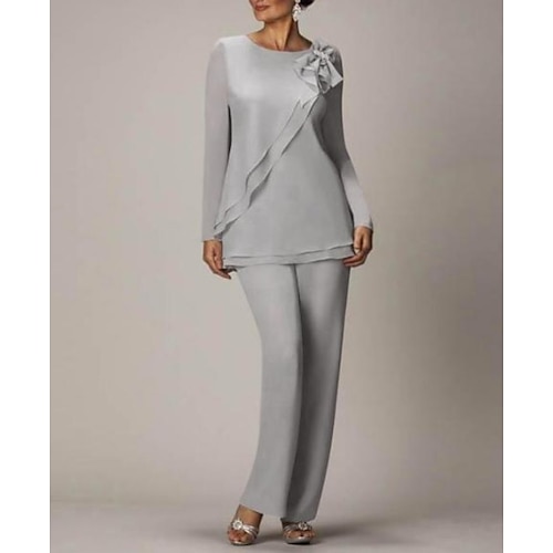 

Two Piece Pantsuit Mother of the Bride Dress Plus Size Elegant Jewel Neck Floor Length Chiffon Long Sleeve with Bow(s) Ruffles 2022