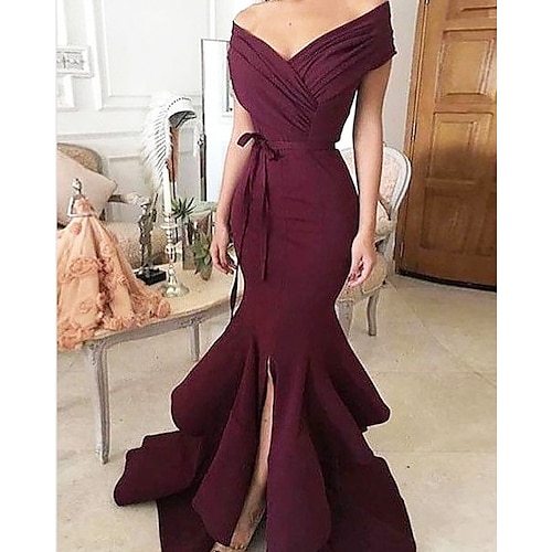 

Mermaid / Trumpet Minimalist Sexy Wedding Guest Formal Evening Valentine's Day Dress V Neck Sleeveless Sweep / Brush Train Charmeuse with Slit Tier 2022