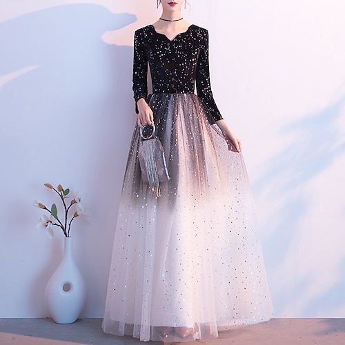 

A-Line Glittering Minimalist Wedding Guest Formal Evening Dress V Neck Long Sleeve Floor Length Tulle with Sequin 2022