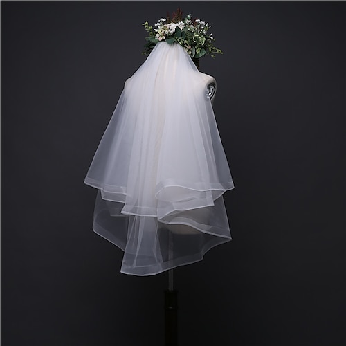 

Two-tier Basic / Classic Wedding Veil Fingertip Veils with Solid 33.46 in (85cm) Tulle