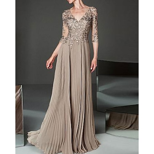 

A-Line Mother of the Bride Dress Elegant & Luxurious V Neck Floor Length Chiffon Tulle 3/4 Length Sleeve with Pleats Appliques 2022