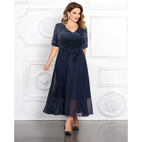 

A-Line Mother of the Bride Dress Plus Size Elegant V Neck Ankle Length Chiffon Sequined Half Sleeve with Appliques 2022