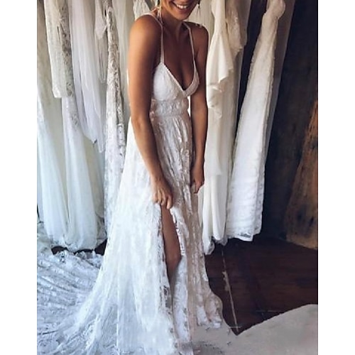 

Sheath / Column Wedding Dresses V Neck Spaghetti Strap Court Train Lace Sleeveless Beach Sexy with Criss Cross Appliques Split Front 2022