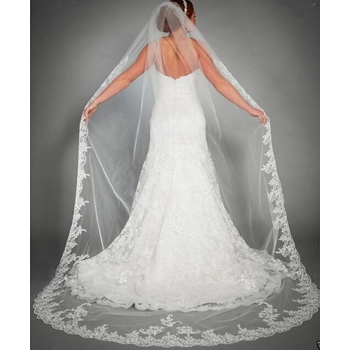 

One-tier Flower Style / Lace Wedding Veil Cathedral Veils with Scattered Bead Floral Motif Style / Solid 118.11 in (300cm) Tulle / Angel cut / Waterfall