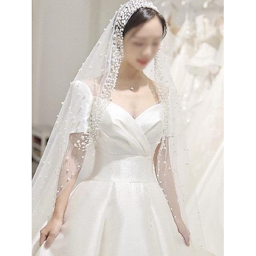 

One-tier Luxury Wedding Veil Cathedral Veils with Solid Tulle