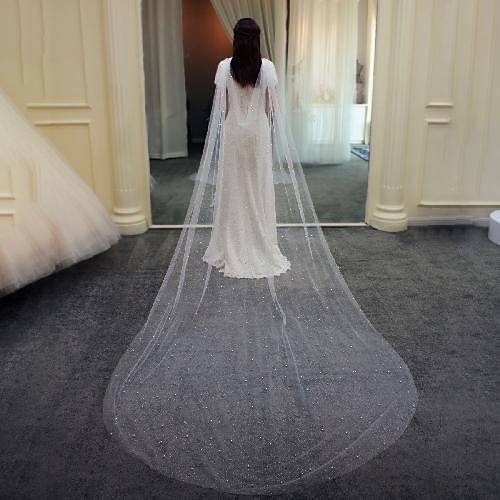 

One-tier Elegant & Luxurious Wedding Veil Cathedral Veils with Faux Pearl Tulle / Angel cut / Waterfall