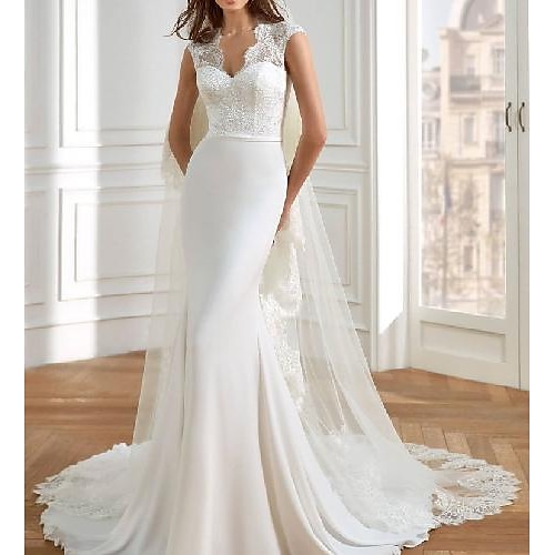 

Mermaid / Trumpet Wedding Dresses V Neck Court Train Lace Italy Satin Sleeveless Simple Luxurious with 2022