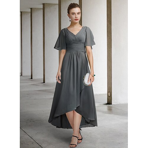 

A-Line Mother of the Bride Dress Elegant V Neck Asymmetrical Chiffon Short Sleeve with Pleats Ruching 2022