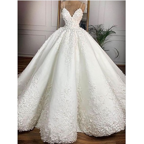 

Princess Ball Gown Wedding Dresses V Neck Spaghetti Strap Floor Length Satin Lace Sleeveless Formal Sexy Luxurious Backless with Appliques 2022