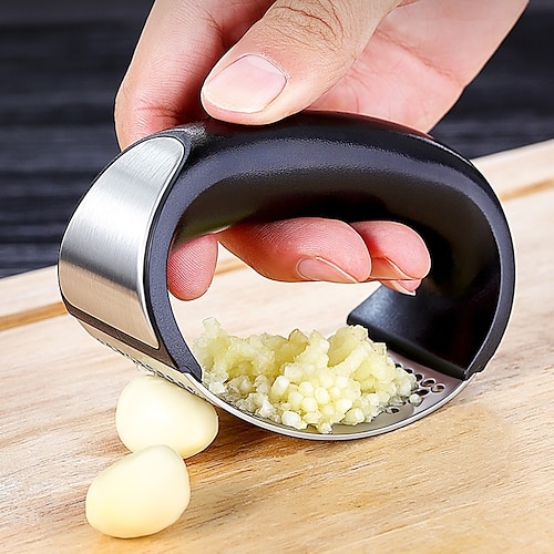 

Garlic Press Stainless Steel Grinding Grater Crush Tool Presser Curved Slicer Chopper Kitchen Accessories With Handle