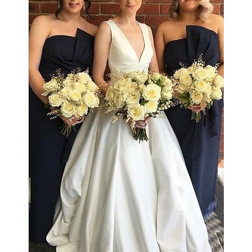 

A-Line Wedding Dresses V Neck Court Train Satin Sleeveless Country Simple with Pleats 2022