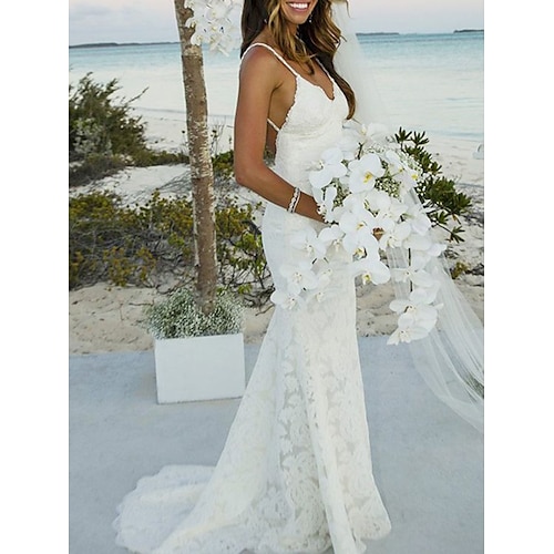 

Sheath / Column Wedding Dresses V Neck Spaghetti Strap Sweep / Brush Train Lace Sleeveless Country Romantic Beach with Appliques 2022