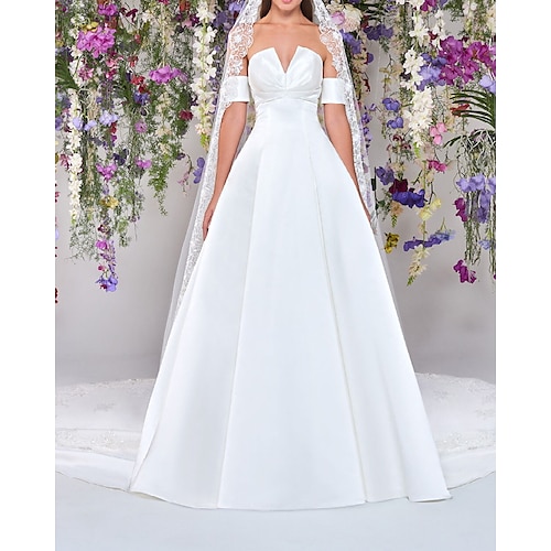 

A-Line Wedding Dresses Strapless Court Train Satin Sleeveless Simple with 2022
