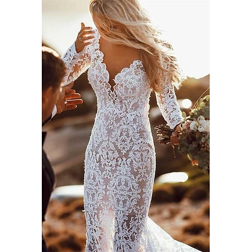 

Sheath / Column Wedding Dresses V Neck Court Train Lace Long Sleeve Boho Sexy Backless with Appliques 2022