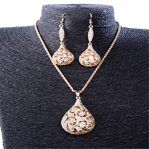 

May polly European and American vintage fashion hollow pattern water drop gold inlaid diamond necklace earrings banquet set