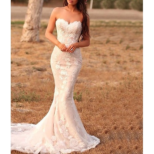 

Mermaid / Trumpet Wedding Dresses Strapless Court Train Lace Tulle Sleeveless Country Romantic with Appliques 2022