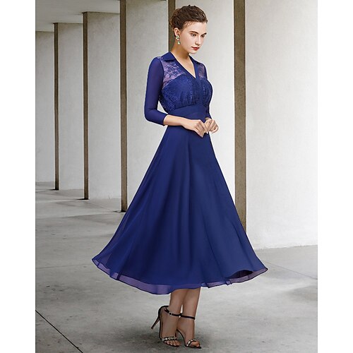 

A-Line Mother of the Bride Dress Elegant V Neck Floor Length Chiffon Lace 3/4 Length Sleeve with Pleats 2022