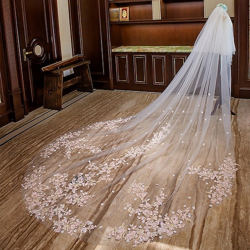 

Two-tier Floral Wedding Veil Cathedral Veils with Appliques Lace / Tulle / Mantilla