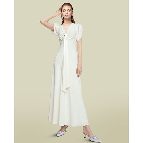 

A-Line Mother of the Bride Dress Elegant V Neck Ankle Length Chiffon Short Sleeve with Ruching 2022