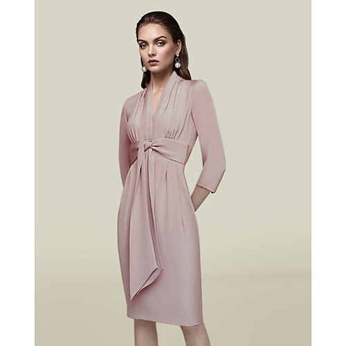 

Sheath / Column Mother of the Bride Dress Elegant V Neck Knee Length Charmeuse 3/4 Length Sleeve with Sash / Ribbon Pleats 2022