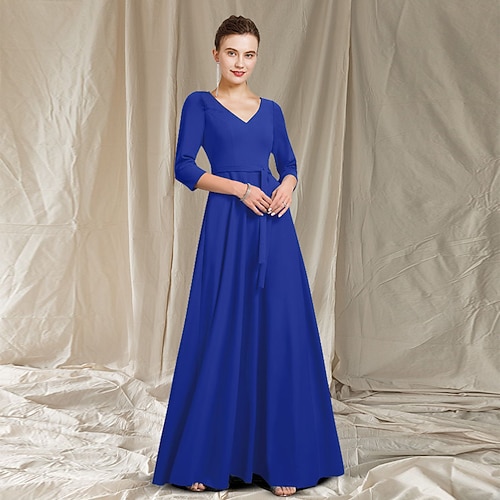 

A-Line Mother of the Bride Dress Elegant V Neck Floor Length Stretch Chiffon Half Sleeve with Pleats 2022