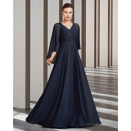 

A-Line Mother of the Bride Dress Elegant V Neck Floor Length Chiffon Lace 3/4 Length Sleeve with Pleats Appliques 2022