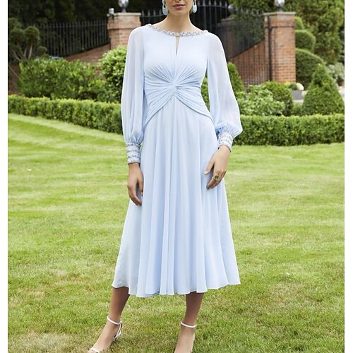 

A-Line Mother of the Bride Dress Elegant Jewel Neck Knee Length Chiffon Long Sleeve with Pleats Beading 2022