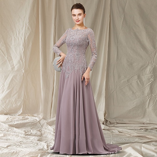 

A-Line Mother of the Bride Dress Elegant Jewel Neck Sweep / Brush Train Chiffon Lace Long Sleeve with Pleats Appliques 2022