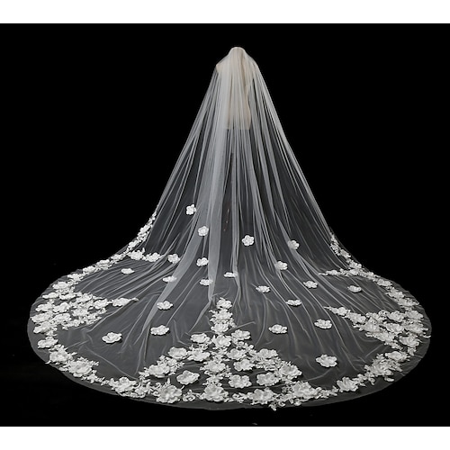 

One-tier Classic Style / Flower Style Wedding Veil Chapel Veils with Petal / Embroidery / Appliques 157.48 in (400cm) Tulle
