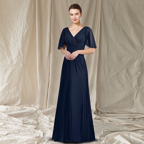 

A-Line Mother of the Bride Dress Elegant V Neck Floor Length Chiffon Half Sleeve with Ruched Split Front 2022