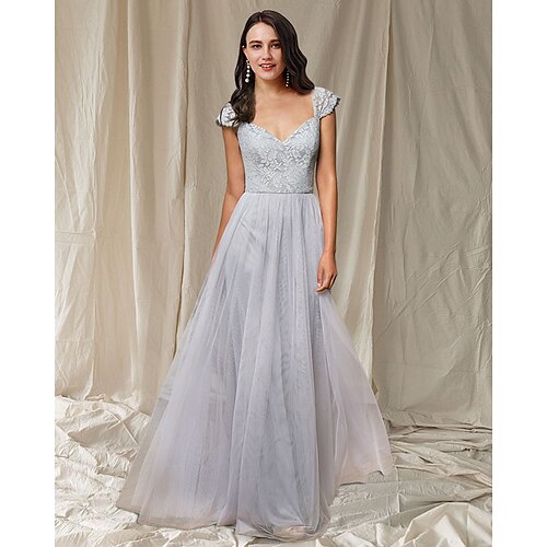 

A-Line Bridesmaid Dress V Neck Sleeveless Elegant Floor Length Lace / Tulle with Pleats / Appliques 2022